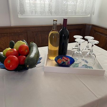 Apartments Ljiljana Клек Екстериор снимка