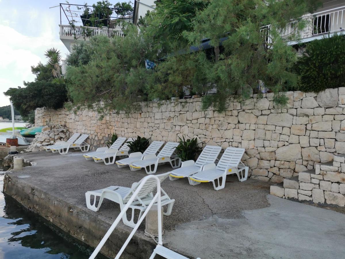 Apartments Ljiljana Клек Екстериор снимка
