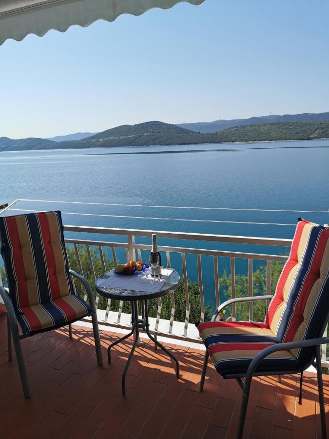 Apartments Ljiljana Клек Екстериор снимка