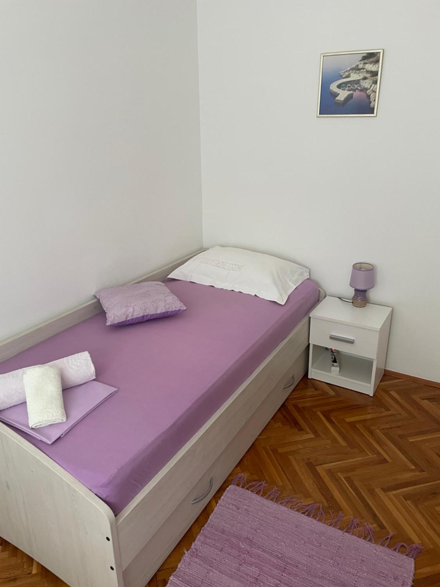 Apartments Ljiljana Клек Екстериор снимка